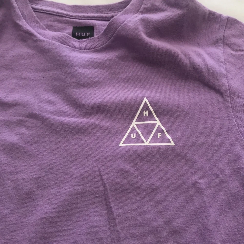 Lavender HUF T-shirt with triangle design on front and back 100% cotton unisex